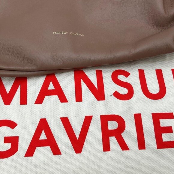 Mansur Gavriel  Lambskin Cloud Clutch Biscotto Leather Hand Bag W/Dust Bag NWOT - Picture 4 of 15